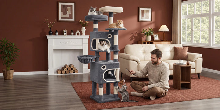 Arbre à chat 159 cm avec plateformes, niches et griffoirs en sisal