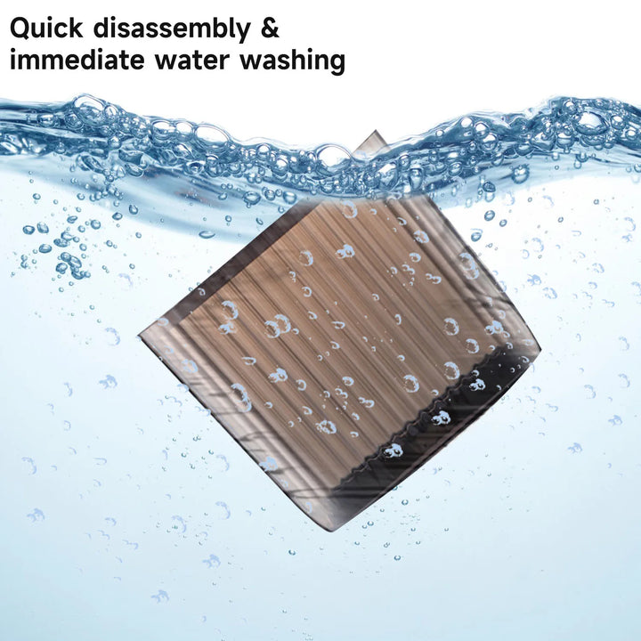 Produit en plastique beige, démontable rapidement et lavable à l'eau, idéal pour un nettoyage facile.