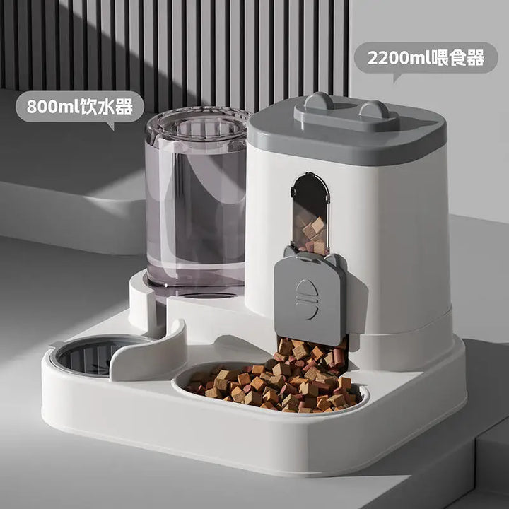 Distributeur automatique de nourriture pour animaux, 2200ml, 800ml d'eau, design moderne et pratique.