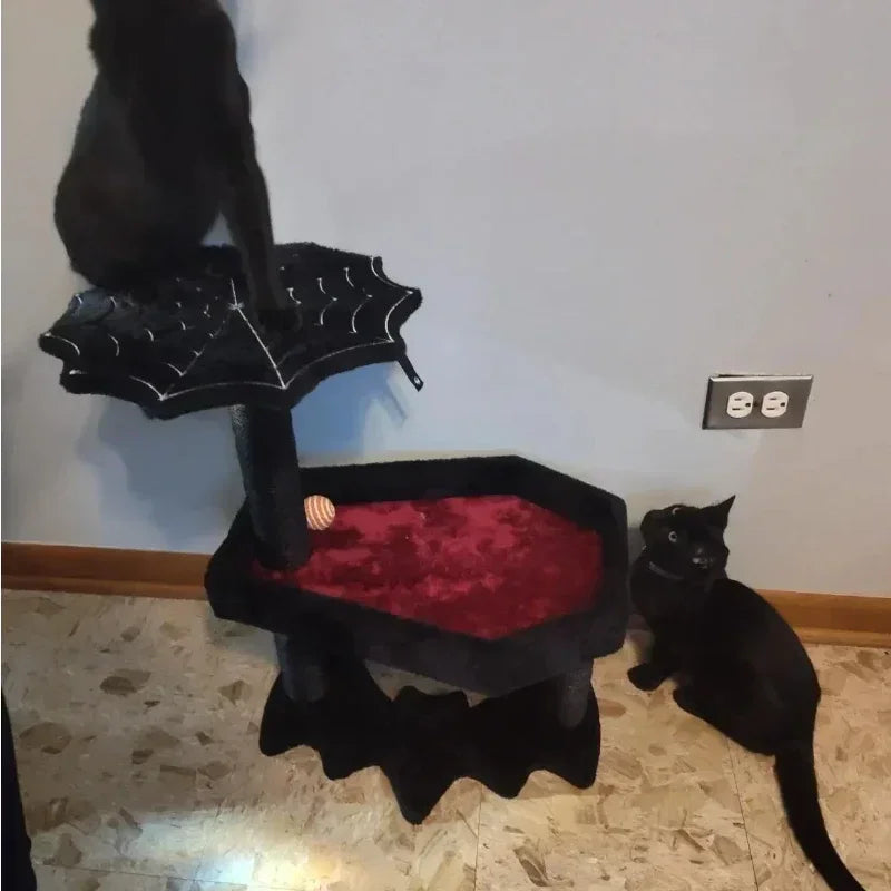 Black cat tree - Gothic