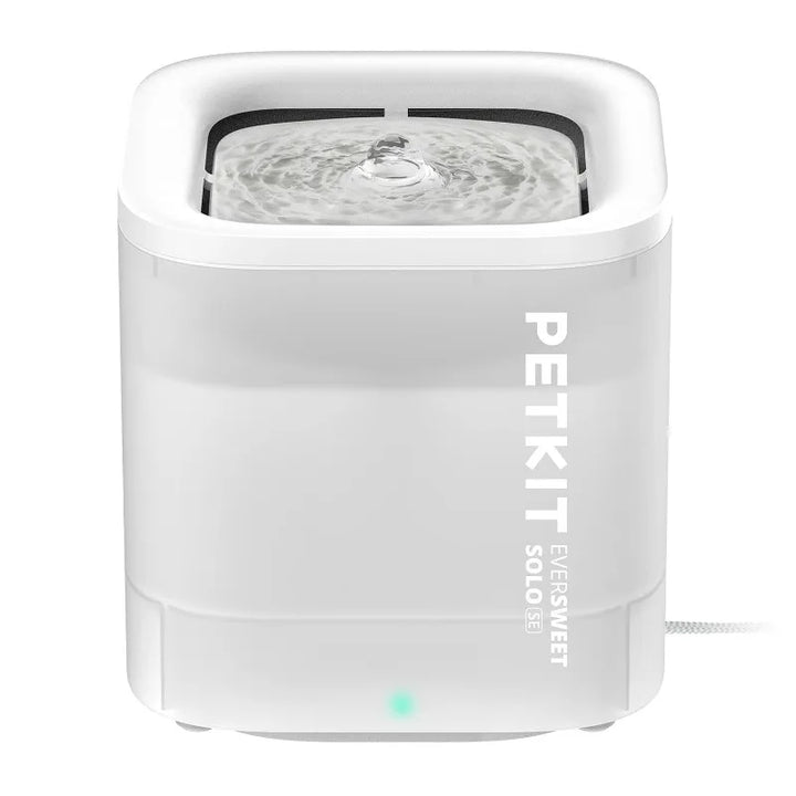 Fontaine pour animaux PETKIT Eversweet Solo SE, blanche, en plastique, avec circulation d'eau fraîche.