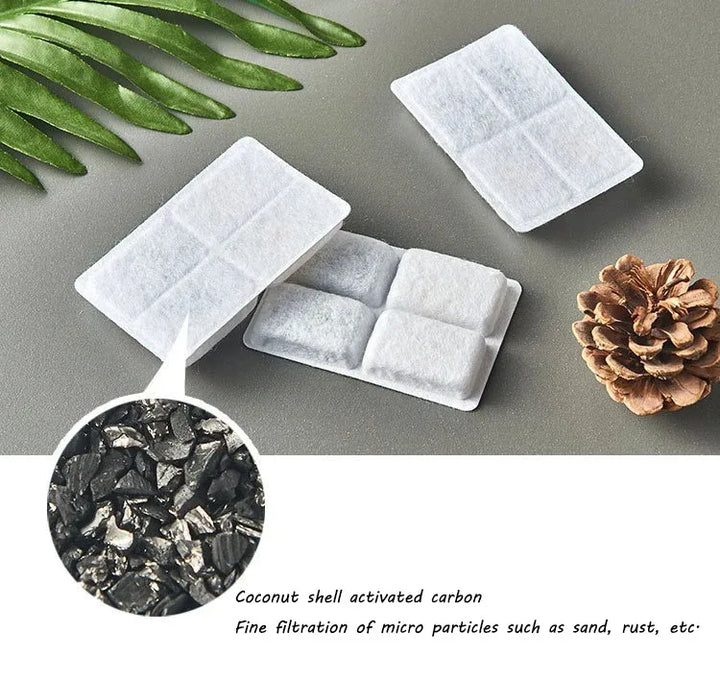 Filtres en charbon activé de coques de noix de coco, pour filtration fine des particules, blanc, emballés.