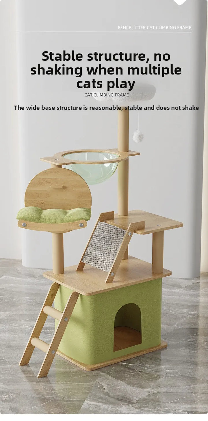 Arbre à chat en bois avec capsule spatiale et poteaux à griffer