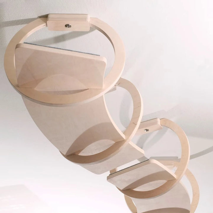Katzenbaum aus Holz, Hängebrücke von der Decke - ChatSuspendu