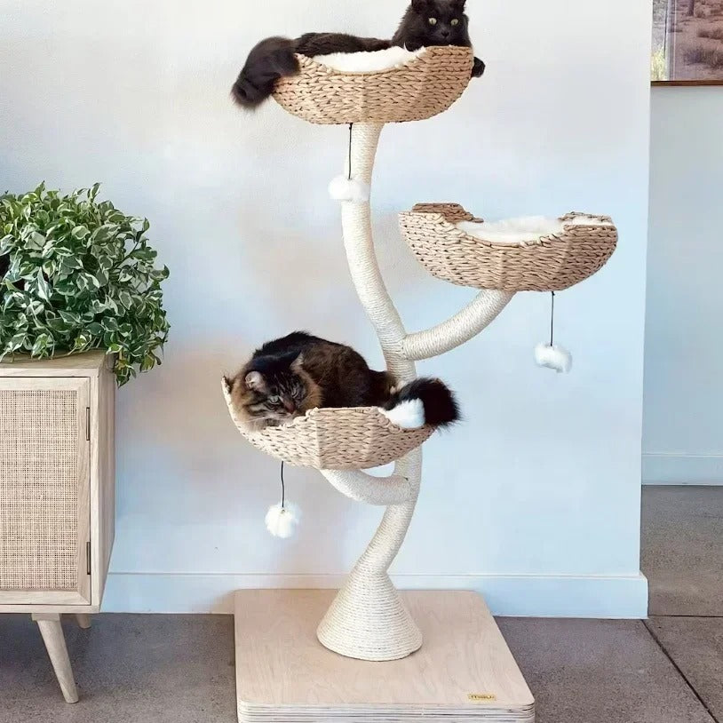 Flower cat tree - Design - FleurDeluxe